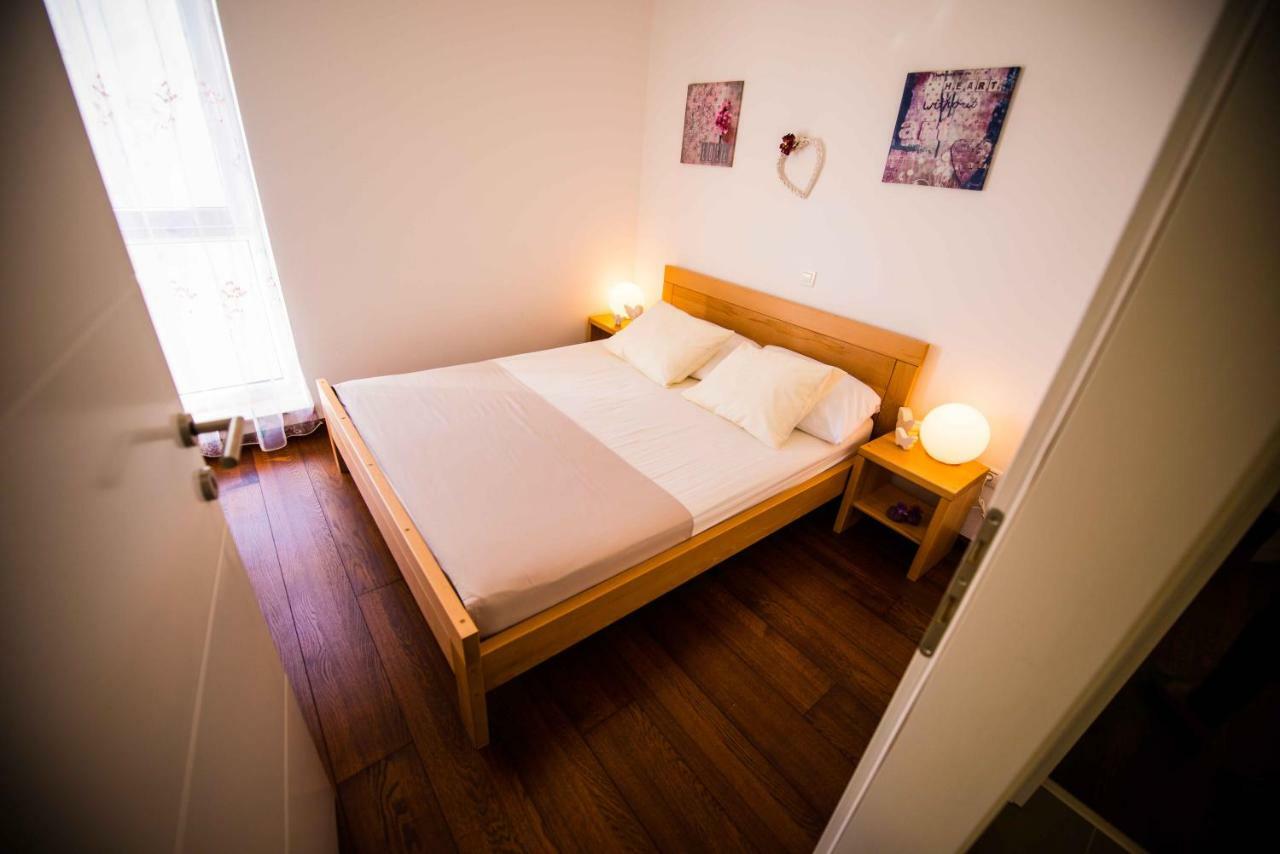 Olive Tree Apartments Podstrana Exterior foto