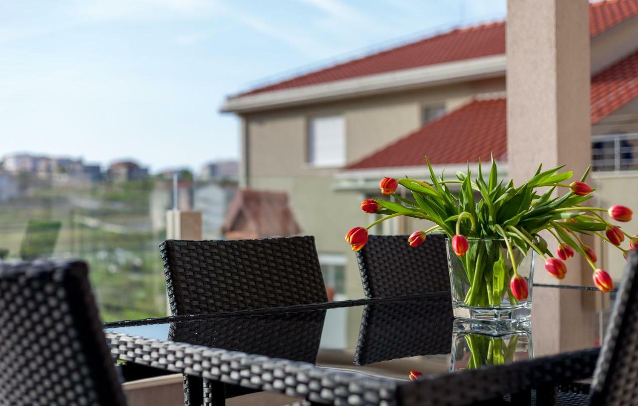 Olive Tree Apartments Podstrana Exterior foto